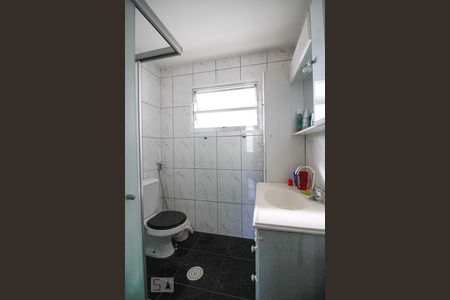 Banheiro de apartamento à venda com 2 quartos, 90m² em Vila Romana, São Paulo