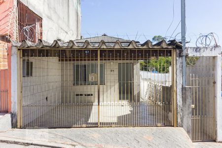 Casa à venda com 200m², 3 quartos e 2 vagasFachada