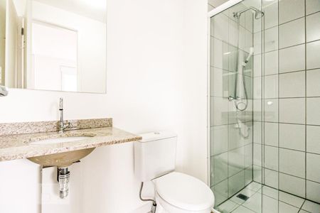 Studio para alugar com 32m², 1 quarto e 1 vaga Studio para alugar com 32m², 1 quarto e 1 vagaBanheiro