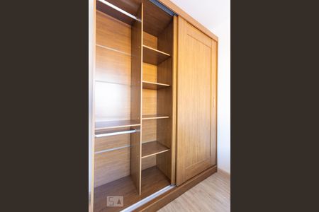 Quarto de kitnet/studio para alugar com 1 quarto, 32m² em Jardim das Acácias, São Paulo