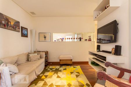 Sala de apartamento para alugar com 2 quartos, 76m² em Vila Suzana, São Paulo
