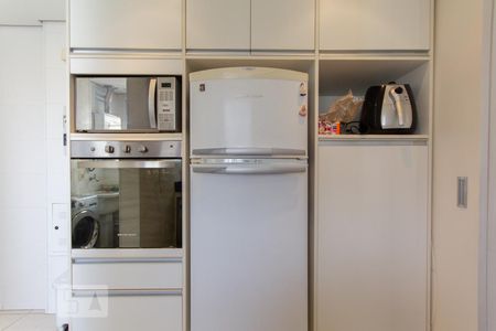 Apartamento para alugar com 76m², 2 quartos e 2 vagas Apartamento para alugar com 76m², 2 quartos e 2 vagasCozinha