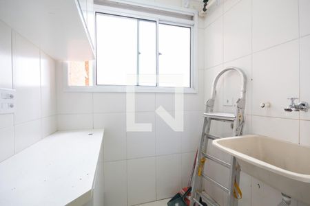 Apartamento para alugar com 70m², 3 quartos e 1 vagaÁrea de Serviço