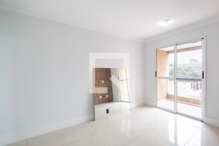 Sala de apartamento para alugar com 3 quartos, 70m² em Km 18, Osasco