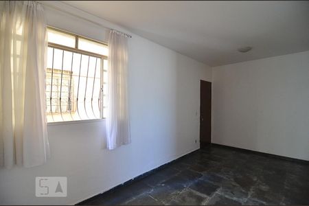 Sala de apartamento à venda com 3 quartos, 69m² em Estoril, Belo Horizonte