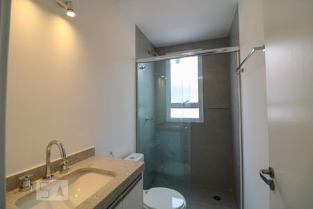 Casa de condomínio à venda com 103m², 2 quartos e 1 vaga Casa de condomínio à venda com 103m², 2 quartos e 1 vagaBanheiro da suíte 1