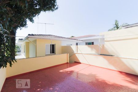 Casa à venda com 124m², 3 quartos e 2 vagas Casa à venda com 124m², 3 quartos e 2 vagasQuintal