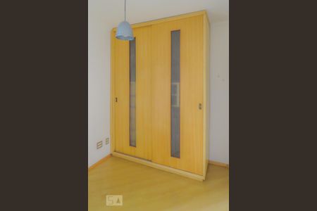 Quarto  de apartamento à venda com 1 quarto, 45m² em Indianópolis, São Paulo