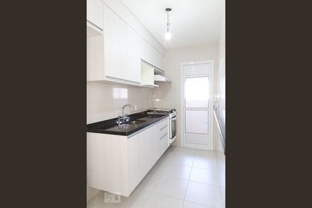 Apartamento à venda com 63m², 2 quartos e 2 vagasCozinha