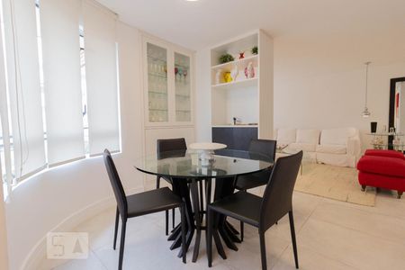 Sala de apartamento à venda com 2 quartos, 118m² em Jardim Paulista, São Paulo
