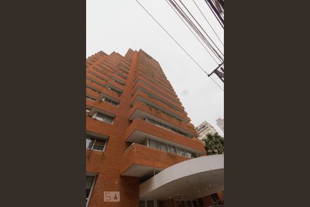 Apartamento à venda com 118m², 2 quartos e 2 vagasFachada