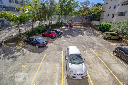 Garagem de apartamento para alugar com 2 quartos, 98m² em Nova Suíssa, Belo Horizonte