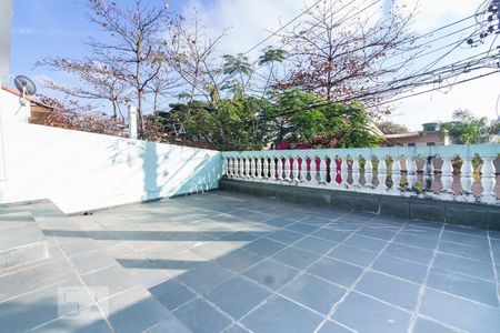 Casa à venda com 120m², 3 quartos e 2 vagasVaranda 