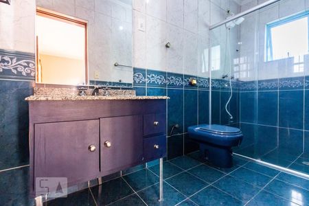 Casa à venda com 120m², 3 quartos e 2 vagasBanheiro Suíte 