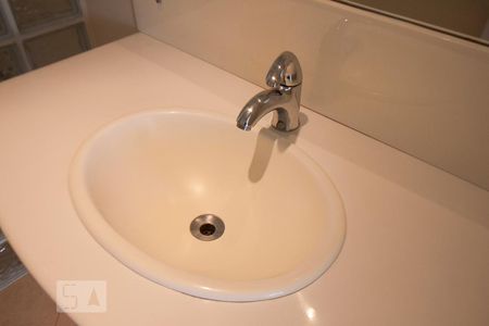 Pia de apartamento à venda com 3 quartos, 189m² em Consolação, São Paulo