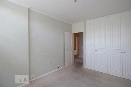 Apartamento à venda com 189m², 3 quartos e 1 vagaQuarto 1