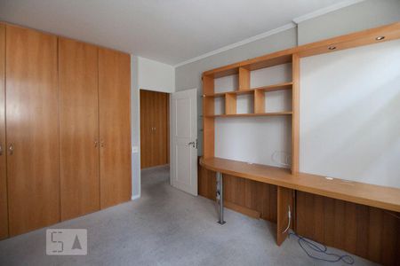 Apartamento à venda com 189m², 3 quartos e 1 vagaQuarto 2