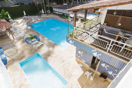 Apartamento à venda com 69m², 2 quartos e 1 vagaPiscinas