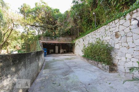 Apartamento à venda com 69m², 2 quartos e 1 vagaÁrea Comum