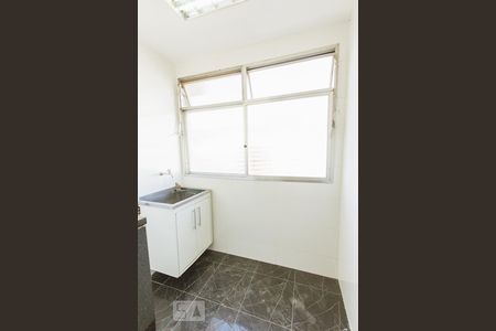 Apartamento à venda com 69m², 2 quartos e 1 vagaCozinha e Área de Serviço