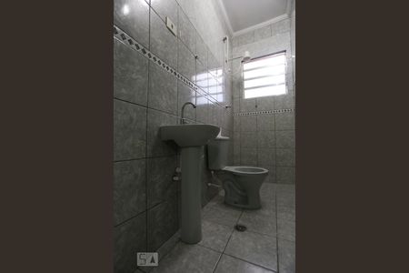 Casa para alugar com 160m², 2 quartos e 3 vagasBanheiro da Suíte