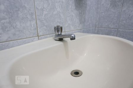 Casa para alugar com 160m², 2 quartos e 3 vagasBanheiro