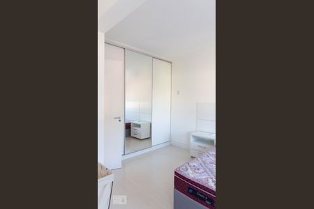 Quarto de apartamento para alugar com 1 quarto, 65m² em Rio Branco, Porto Alegre