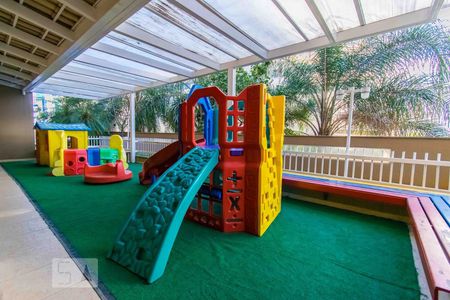 Apartamento para alugar com 134m², 3 quartos e 2 vagas Apartamento para alugar com 134m², 3 quartos e 2 vagasPlayground