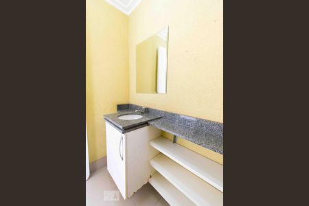 Apartamento para alugar com 134m², 3 quartos e 2 vagas Apartamento para alugar com 134m², 3 quartos e 2 vagasBanheiro 01