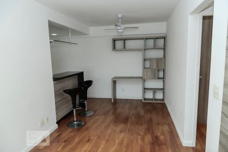 Sala de apartamento à venda com 2 quartos, 60m² em Méier, Rio de Janeiro