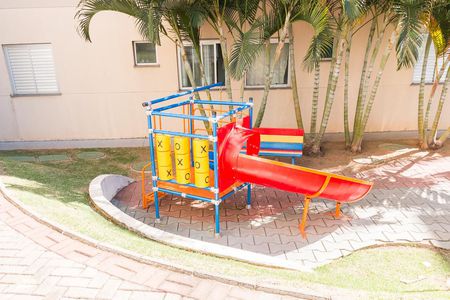 Apartamento à venda com 50m², 2 quartos e 1 vaga Apartamento à venda com 50m², 2 quartos e 1 vagaÁrea Comum - Playground