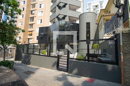 Apartamento para alugar com 44m², 1 quarto e 1 vagaFachada e portaria