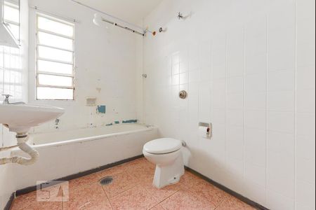 Banheiro de apartamento à venda com 2 quartos, 86m² em Pinheiros, São Paulo