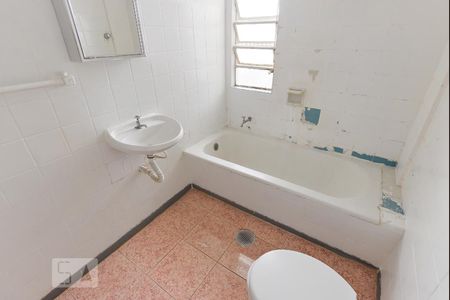 Banheiro de apartamento à venda com 2 quartos, 86m² em Pinheiros, São Paulo