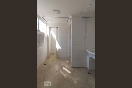Apartamento à venda com 155m², 3 quartos e 1 vagaLavanderia