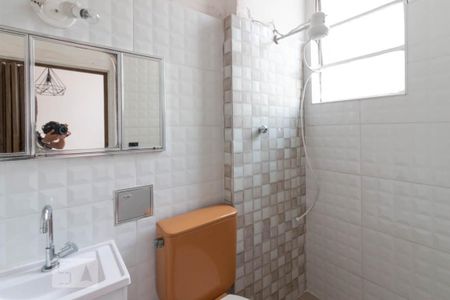 Banheiro de apartamento para alugar com 1 quarto, 38m² em Bela Vista, São Paulo