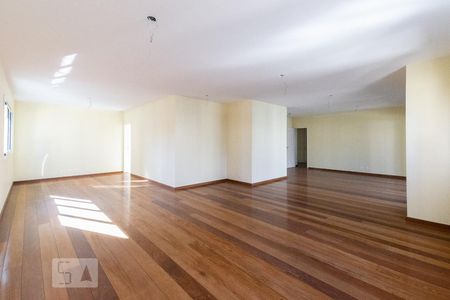 Apartamento à venda com 360m², 4 quartos e 2 vagasSala