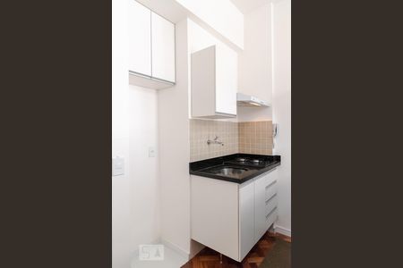 Cozinha de kitnet/studio para alugar com 1 quarto, 35m² em Botafogo, Rio de Janeiro