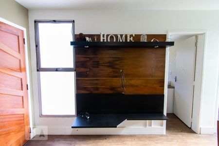 Sala de apartamento para alugar com 2 quartos, 56m² em São Francisco, Belo Horizonte