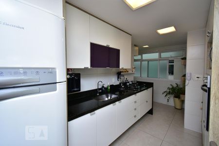 Apartamento para alugar com 93m², 3 quartos e 1 vagaCozinha 