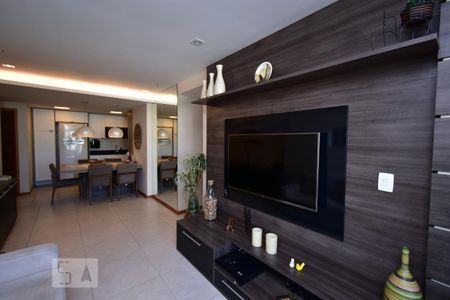 Sala  de apartamento para alugar com 3 quartos, 93m² em Santa Rosa, Niterói