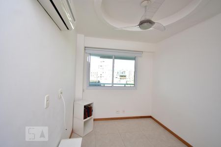 Apartamento para alugar com 93m², 3 quartos e 1 vagaQuarto 2 