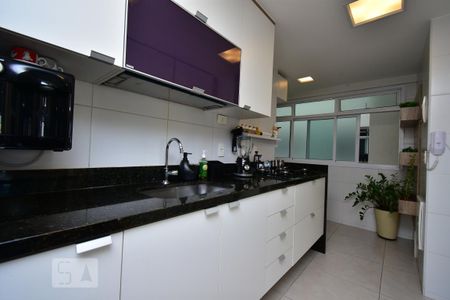 Apartamento para alugar com 93m², 3 quartos e 1 vagaCozinha 