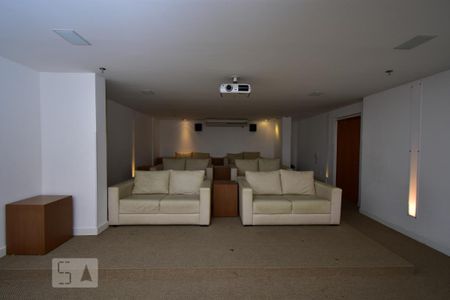 Apartamento para alugar com 93m², 3 quartos e 1 vagaHome Cinema 