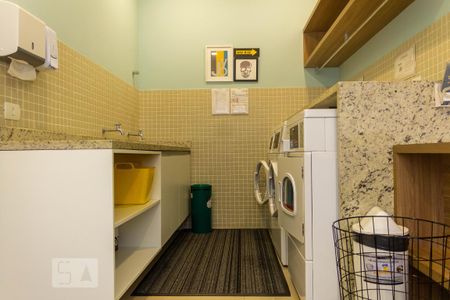 Apartamento à venda com 41m², 1 quarto e 1 vaga Apartamento à venda com 41m², 1 quarto e 1 vagaÁrea comum - Lavanderia