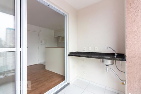 Apartamento à venda com 56m², 2 quartos e 1 vaga Apartamento à venda com 56m², 2 quartos e 1 vagaVaranda