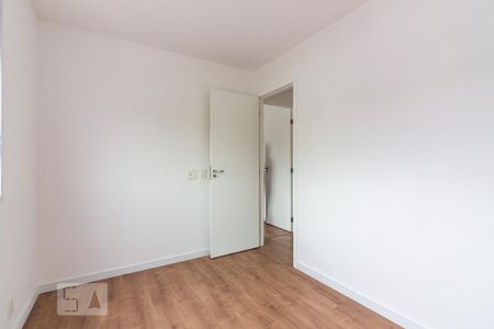 Quarto de apartamento à venda com 2 quartos, 56m² em Vila Osasco, Osasco