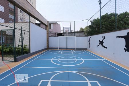Quadra Esportiva de apartamento à venda com 2 quartos, 56m² em Vila Osasco, Osasco
