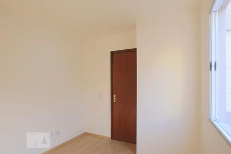 Quarto 1 de casa de condomínio para alugar com 3 quartos, 75m² em Jardim Santa Cruz, São Paulo