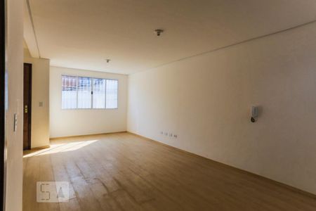 Sala de casa de condomínio para alugar com 3 quartos, 75m² em Jardim Santa Cruz, São Paulo
